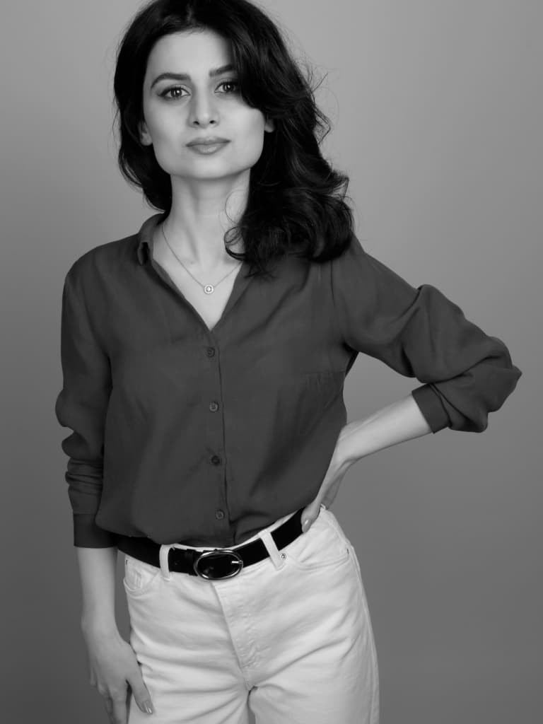 Белла Колян